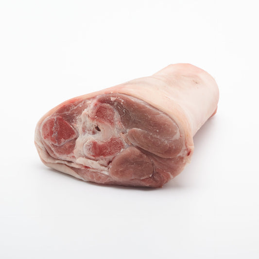 Bravčové predné koleno s kosťou. kg